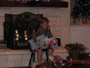 2013-12-23 21-25-50 Hildebrand Christmas.jpg